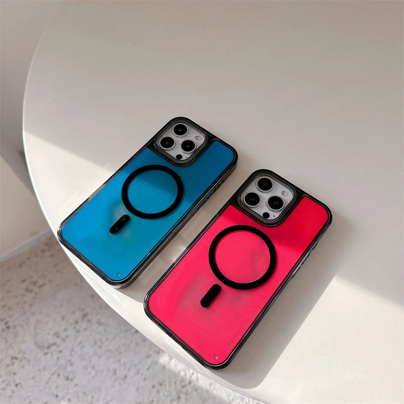 AirGLowCase – Magnetic Liquid Quicksand Case